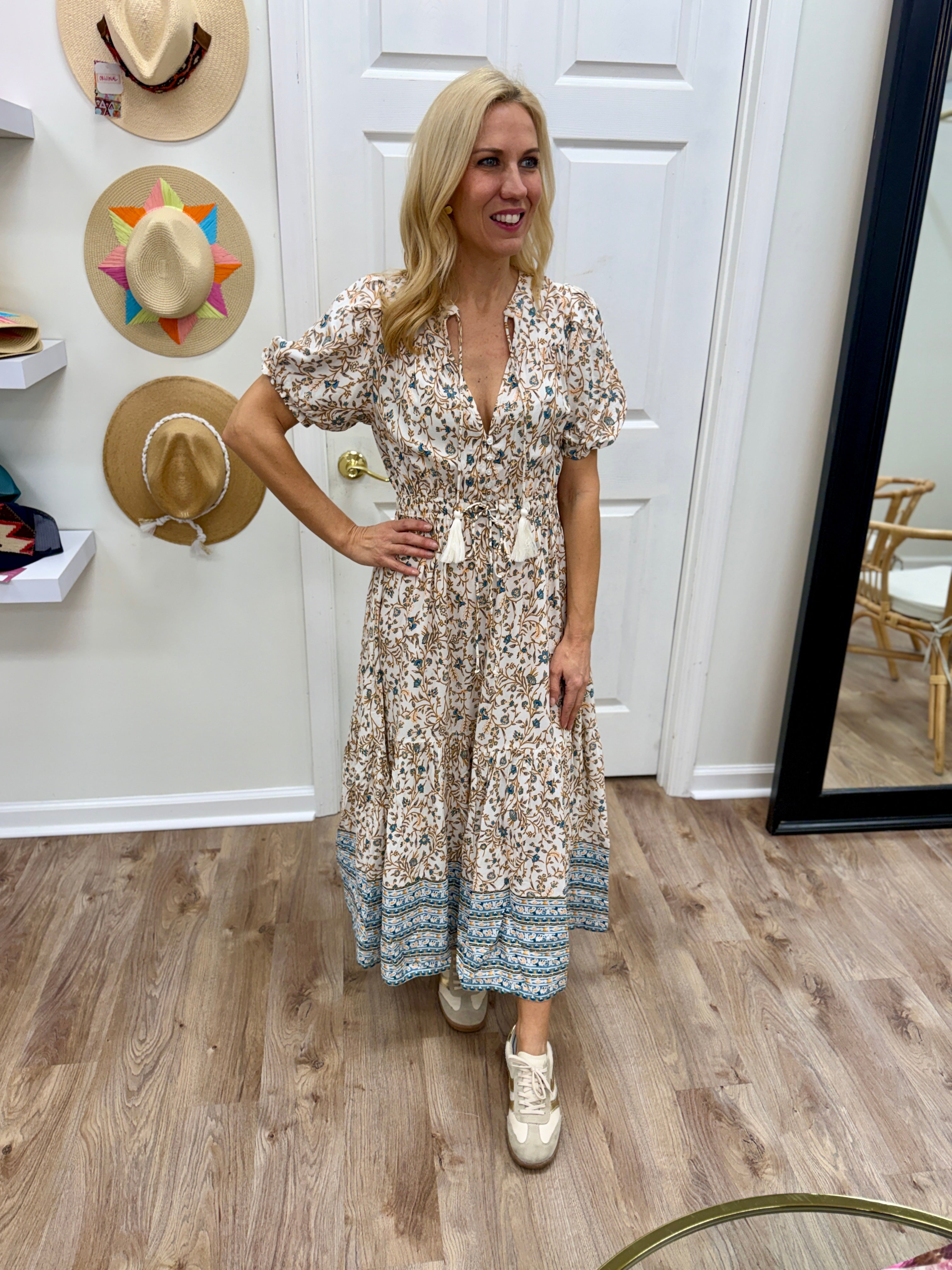 Elan Whimsy Floral Midi Dress