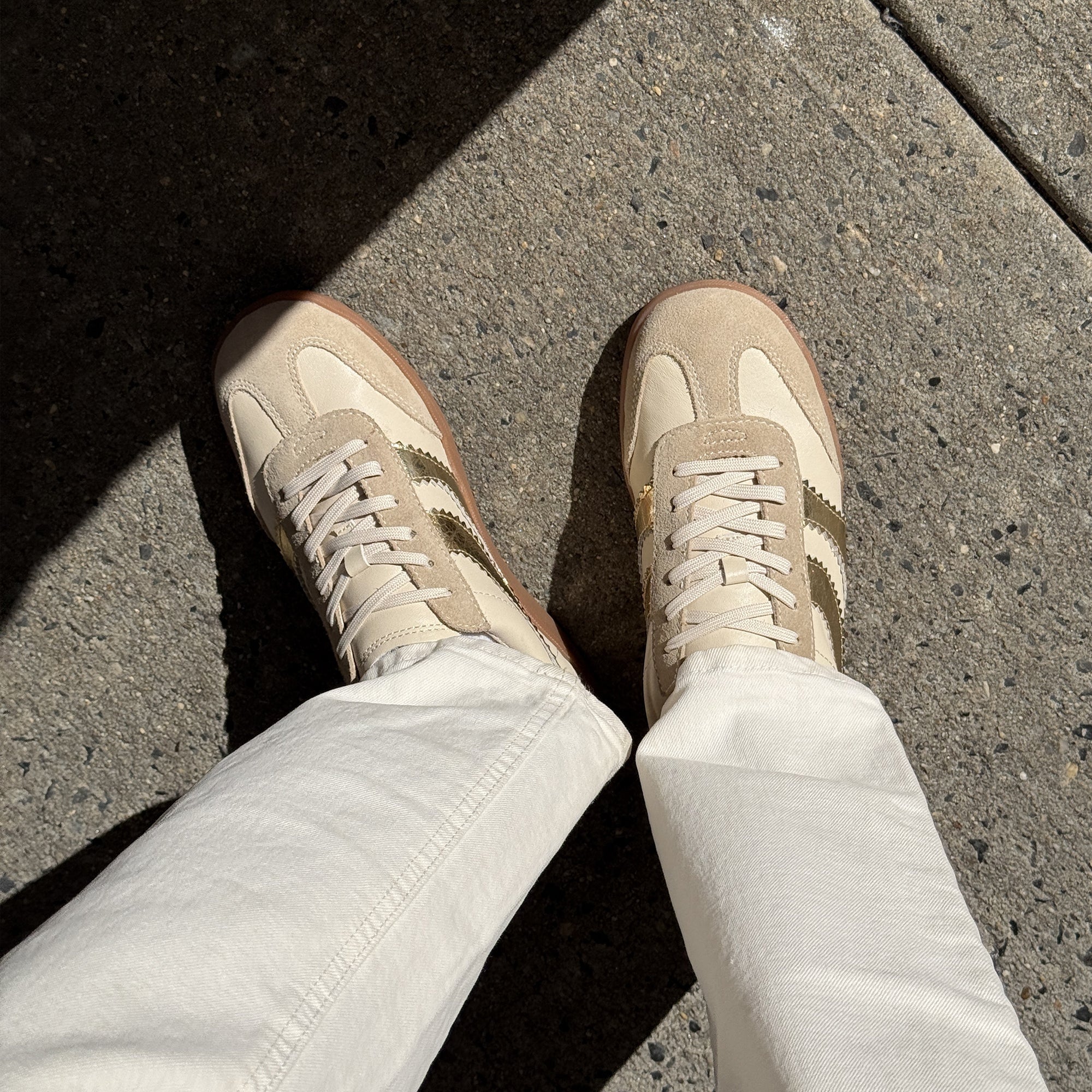 Dolce Vita Merit Sneaker Gold