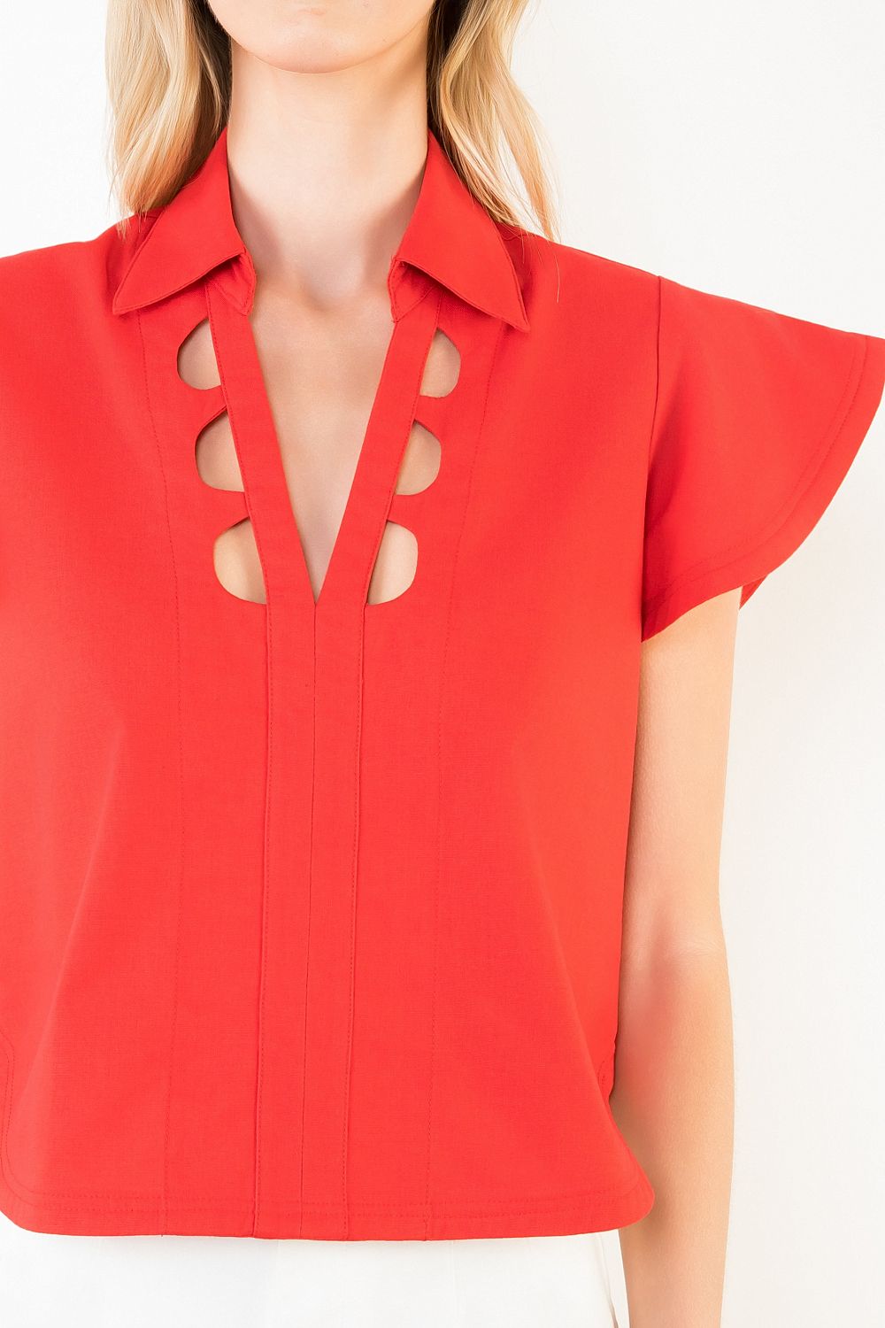 THML Cutout Neckline Top- red