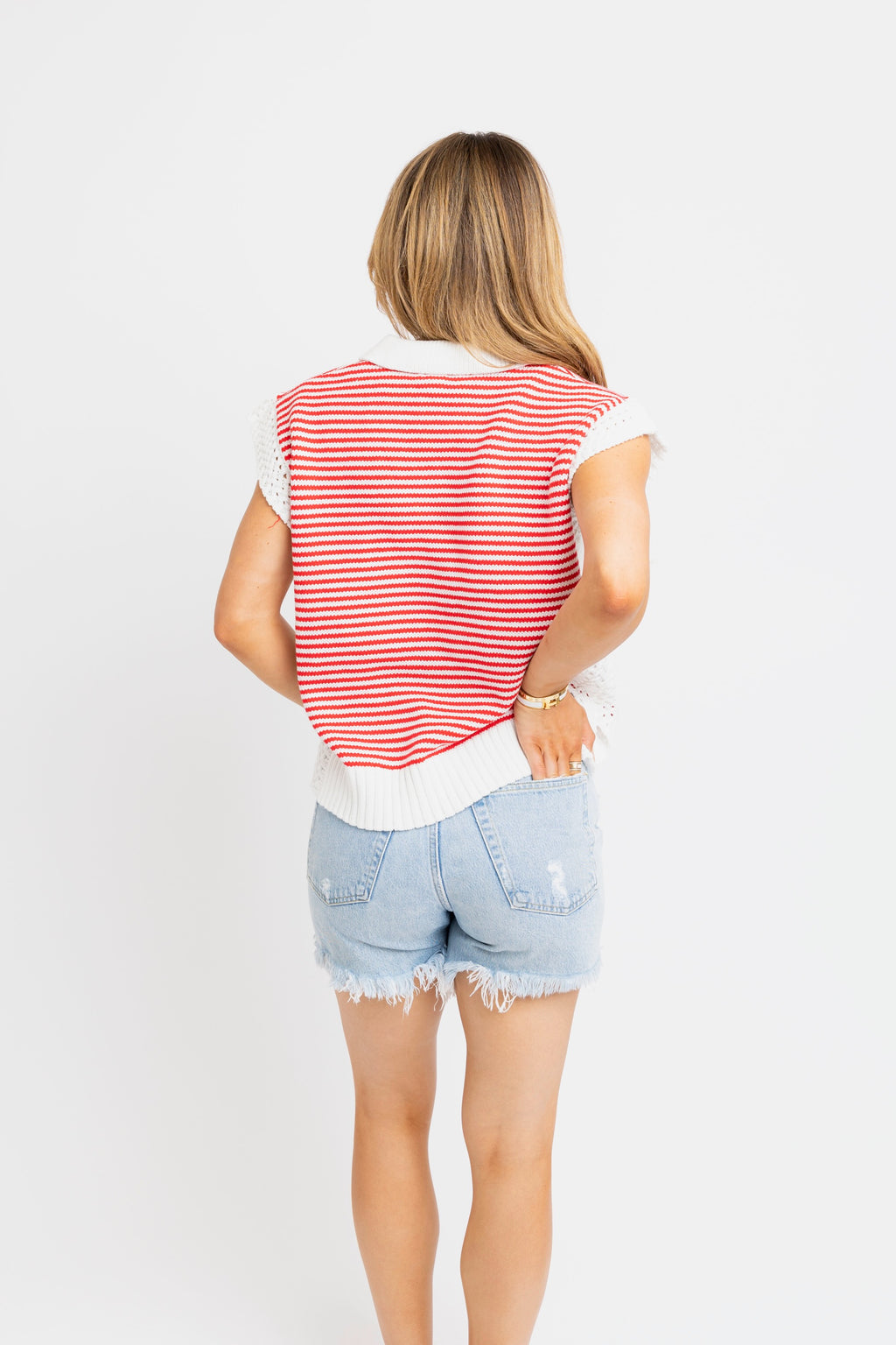 Karlie Stripe VNeck Slvless Sweater- Red
