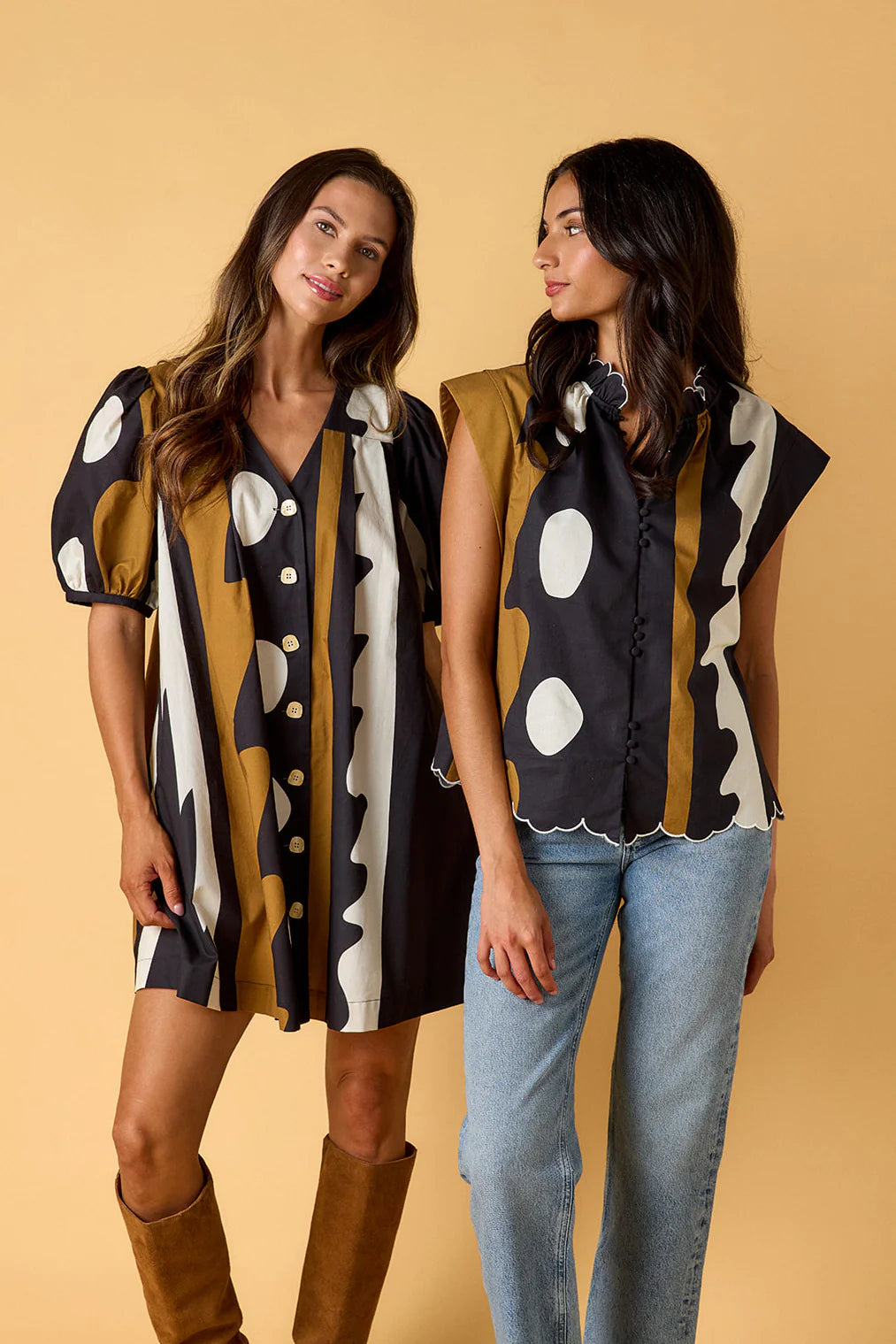 Crosby Fritzy Top- Wild Line