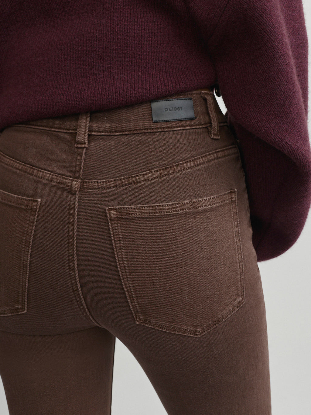 DL 1961 Halle Straight Denim- Brownstone