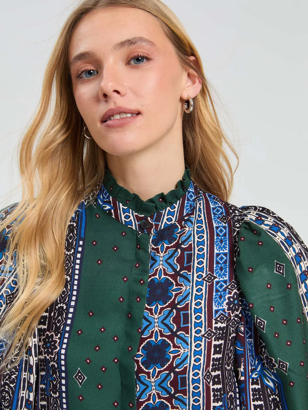 Vilagallo Cenefas Floral Blouse- Green Multi