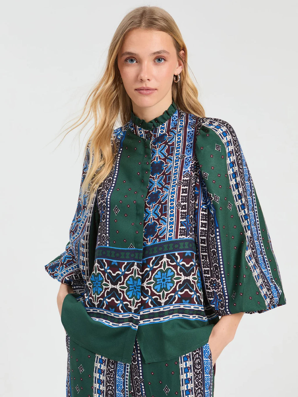 Vilagallo Cenefas Floral Blouse- Green Multi