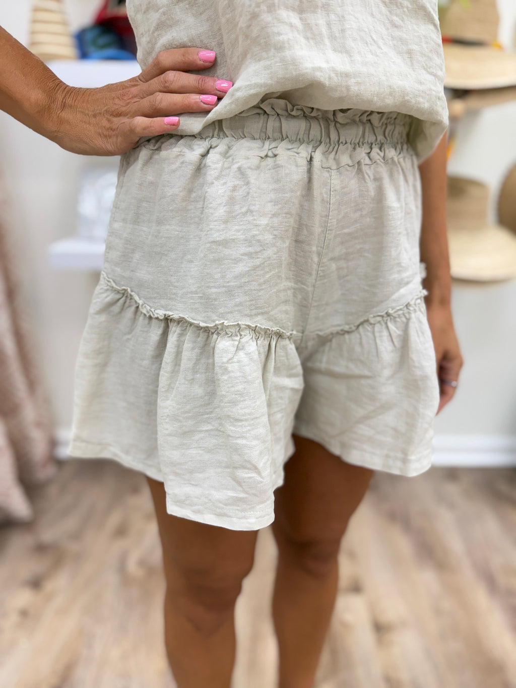 Milio Milano Linen Tiered Shorts