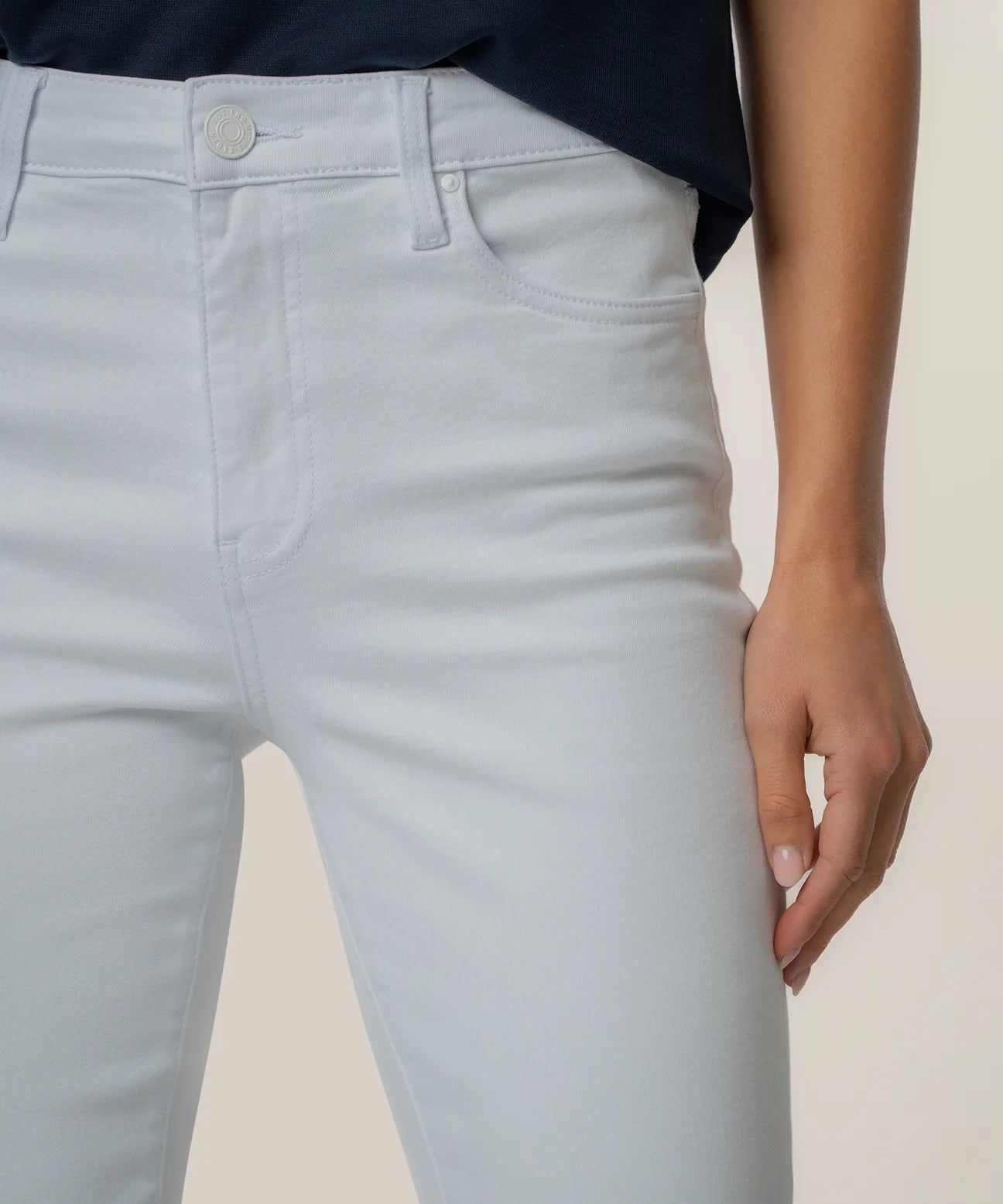 KUT Kelsey Ankle Flare- Optic Wht