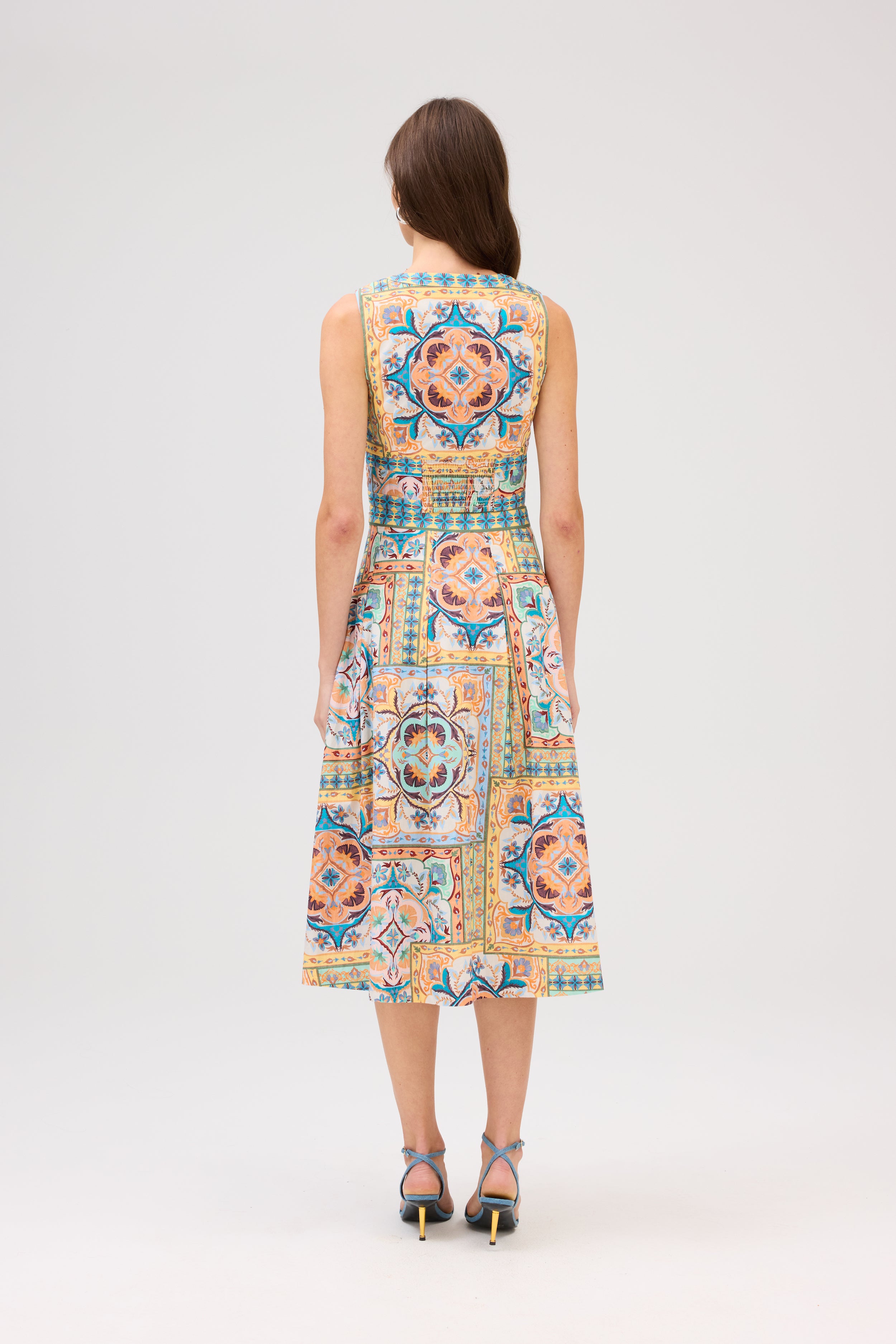 Allison Emma Vest in Scarf Print