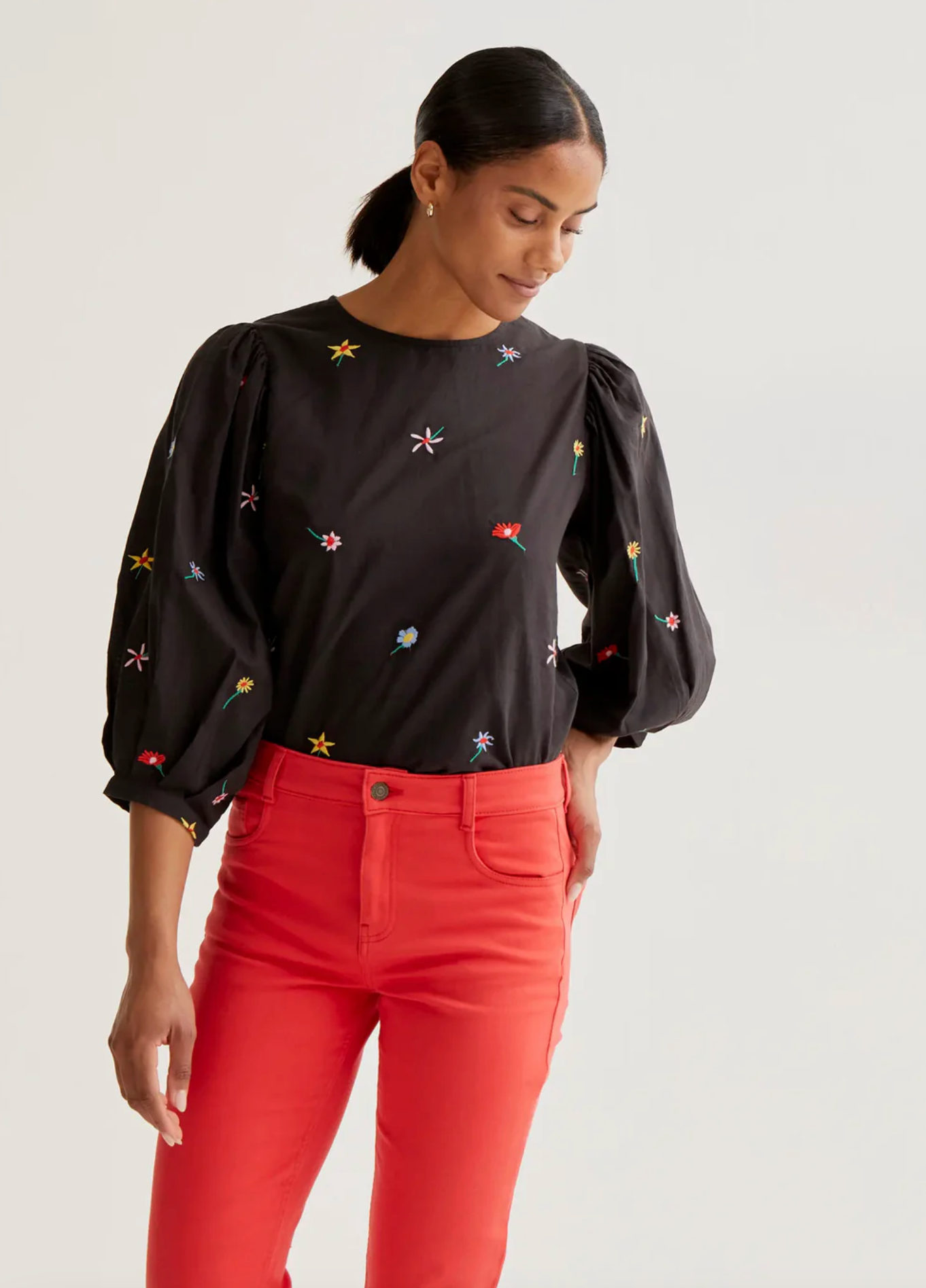 Compania Floral Embroidered Top