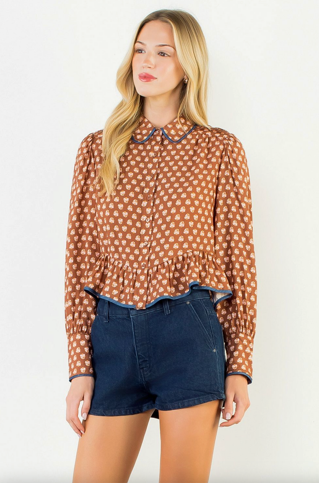 THML Ruffle Bottom Button Blouse