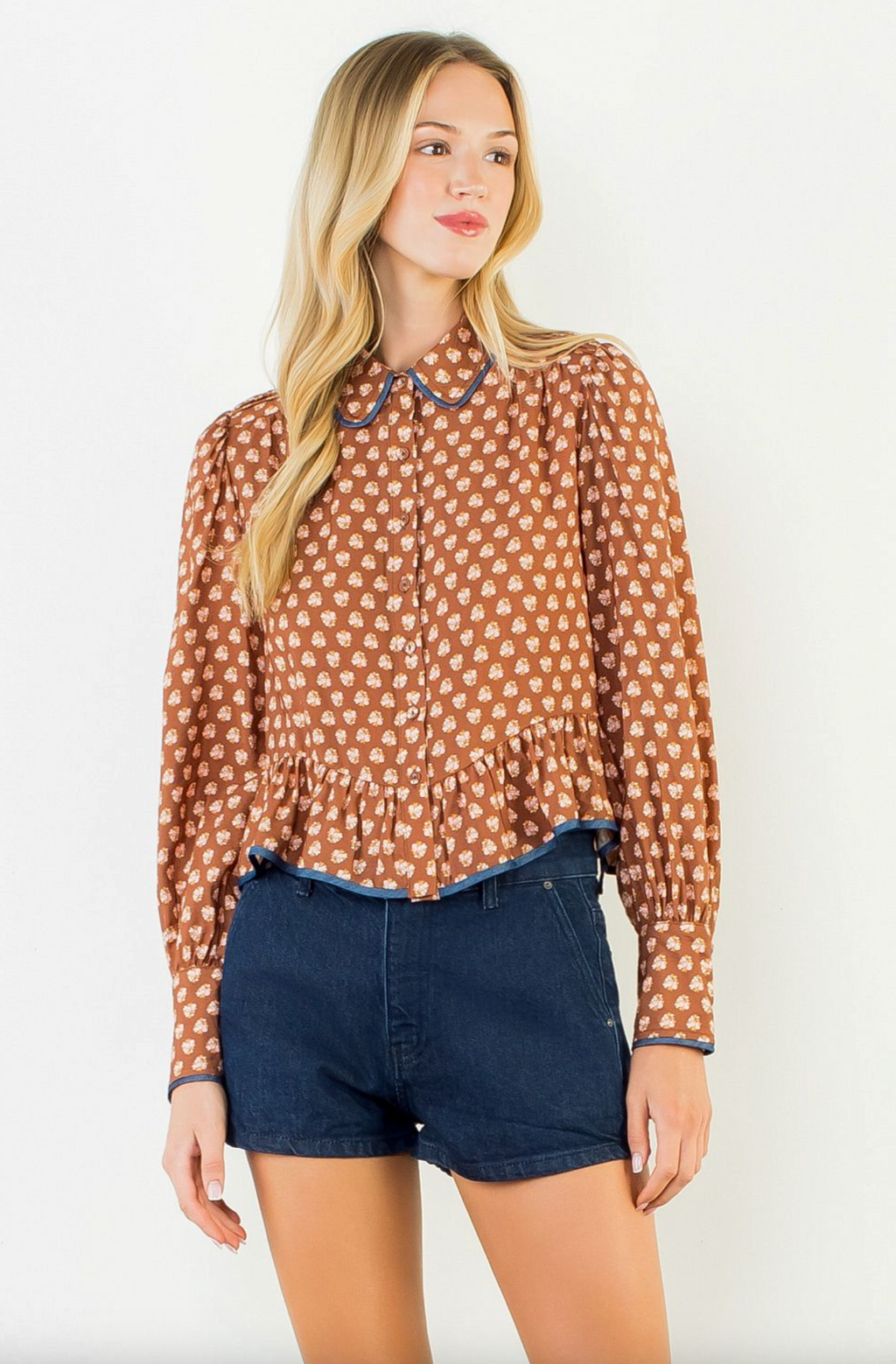 THML Ruffle Bottom Button Blouse