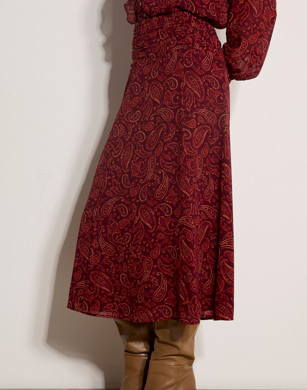 Apricot Paisley Midaxi Skirt